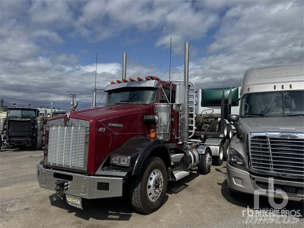 Kenworth T800 Nákladné vozidlá na prepravu dreva