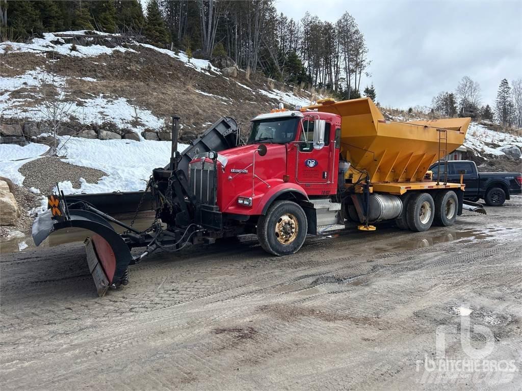Kenworth T800 Snežné pluhy, predné snežné radlice