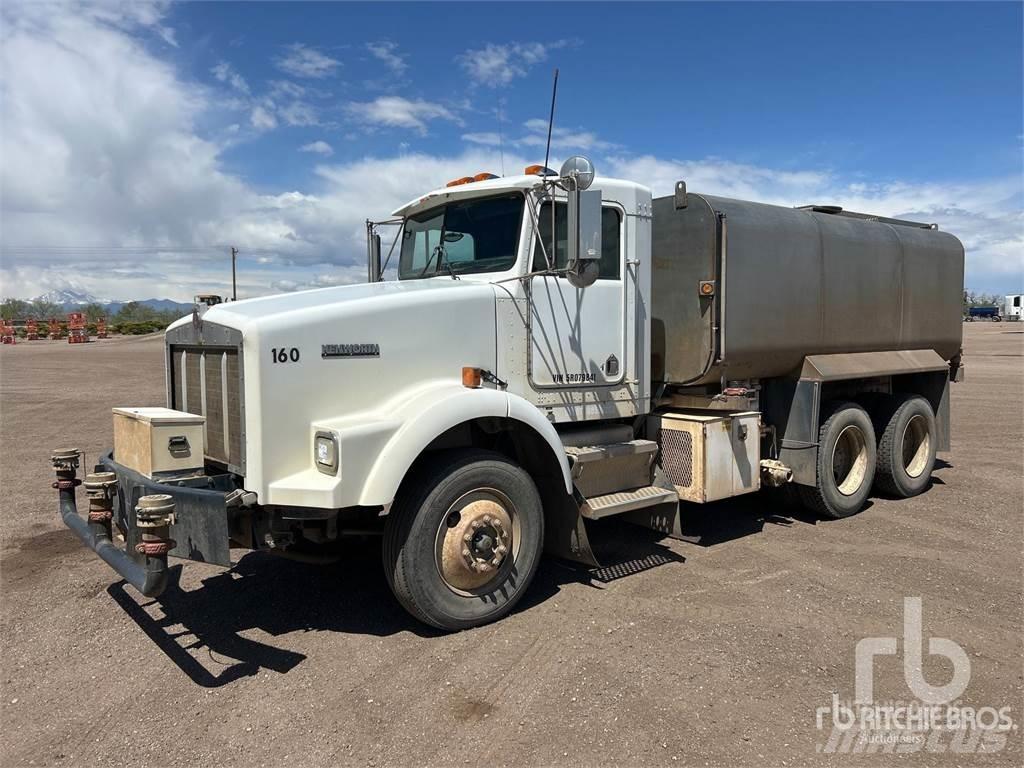 Kenworth T800 Cisterny na vodu