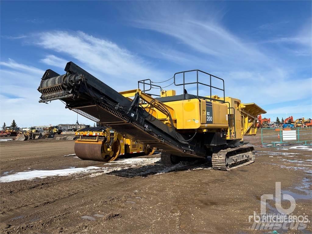 Komatsu BZ200 Triedičky