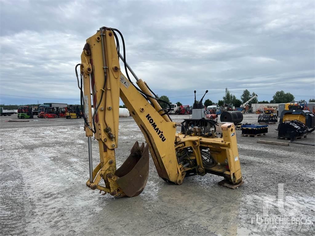 Komatsu Gear Hĺbkové lopaty