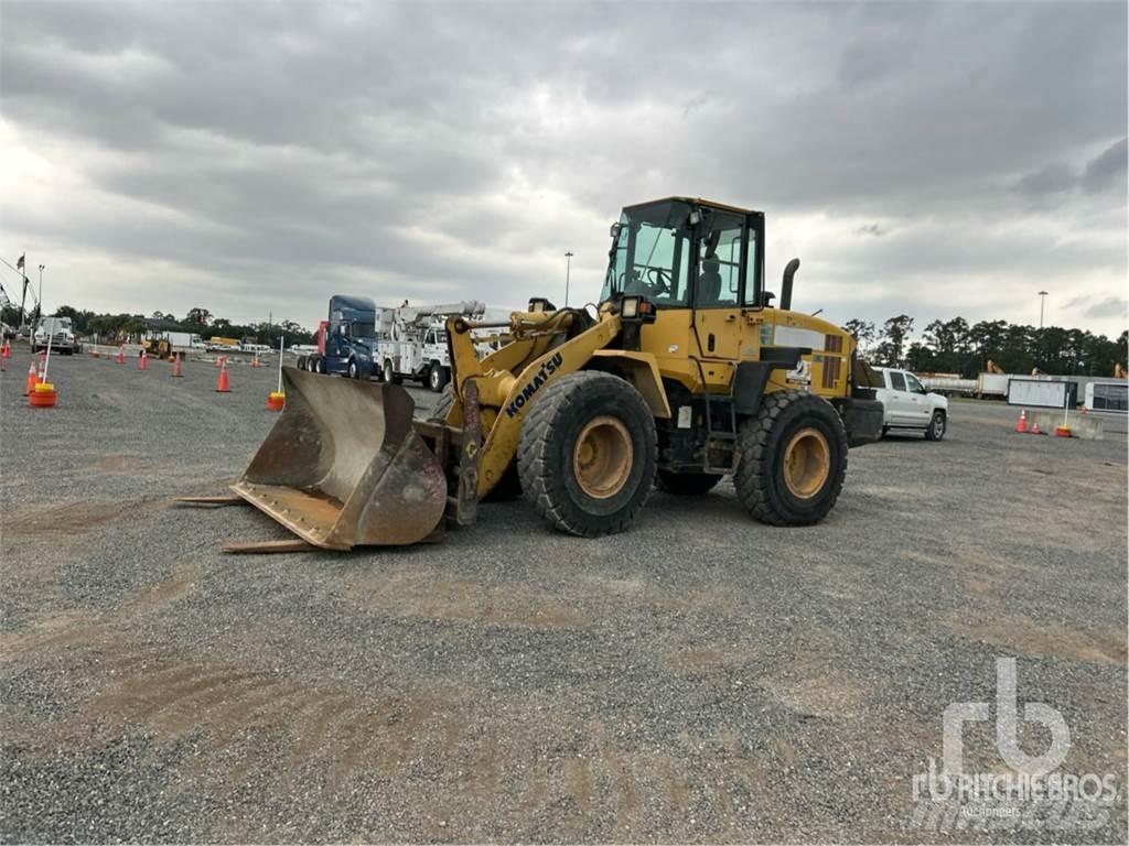 Komatsu WA250-6 Kolesové nakladače