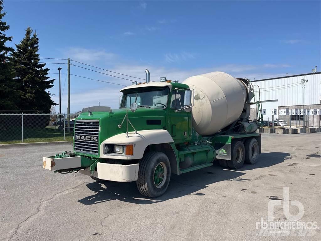 Mack CH613 Domiešavače betónu