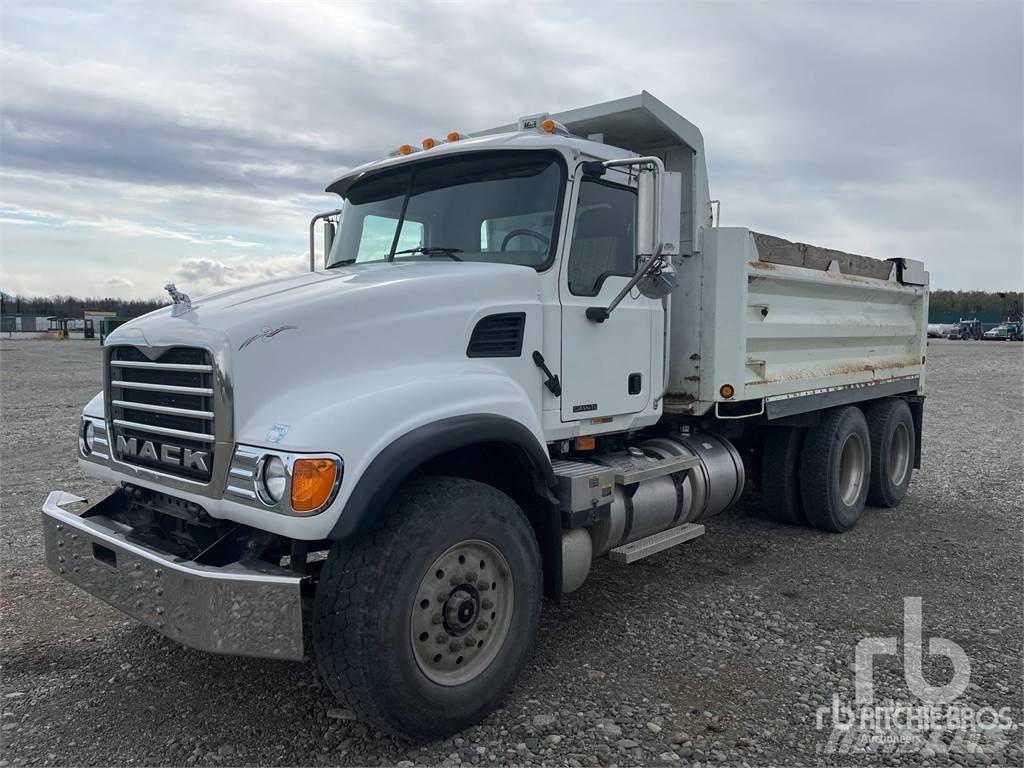 Mack CV713 Sklápače