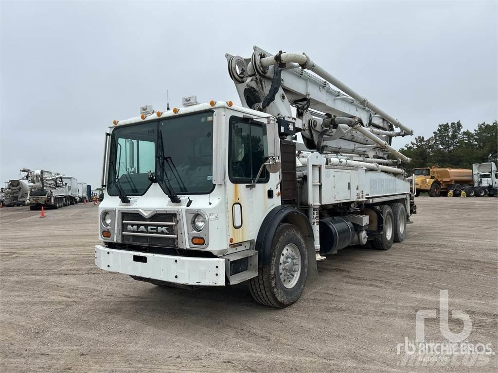 Mack MRU613 Domiešavače betónu