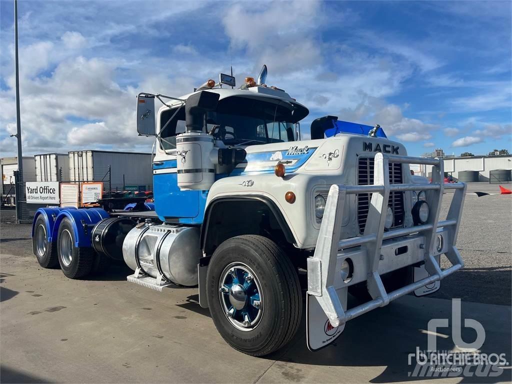 Mack R688RS Nákladné vozidlá bez nadstavby
