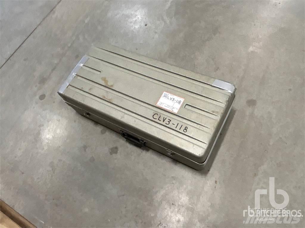  METROTECH 810DX Ukladače potrubia