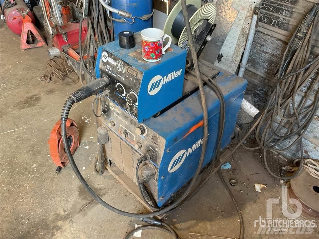 Miller 300 DX Zváracie stroje
