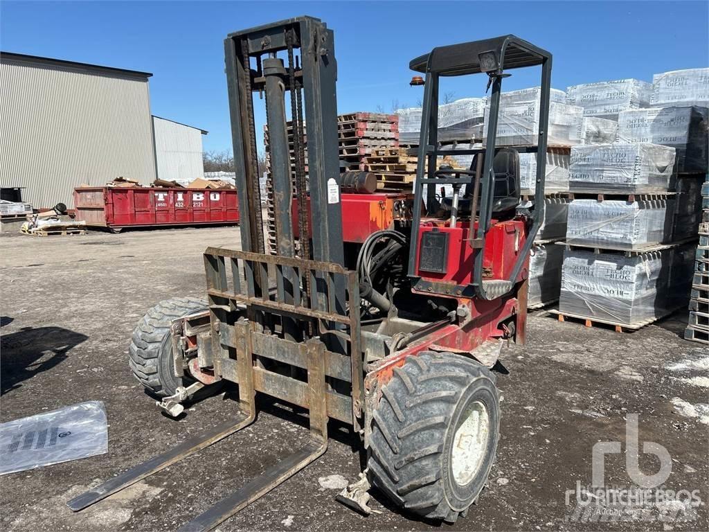 Moffett M5000 Terénne vysokozdvižné vozíky
