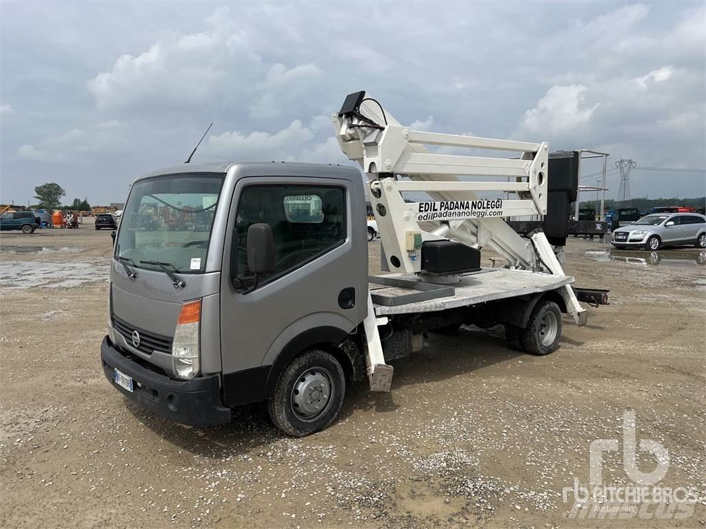 Nissan CABSTAR Prívesové plošiny
