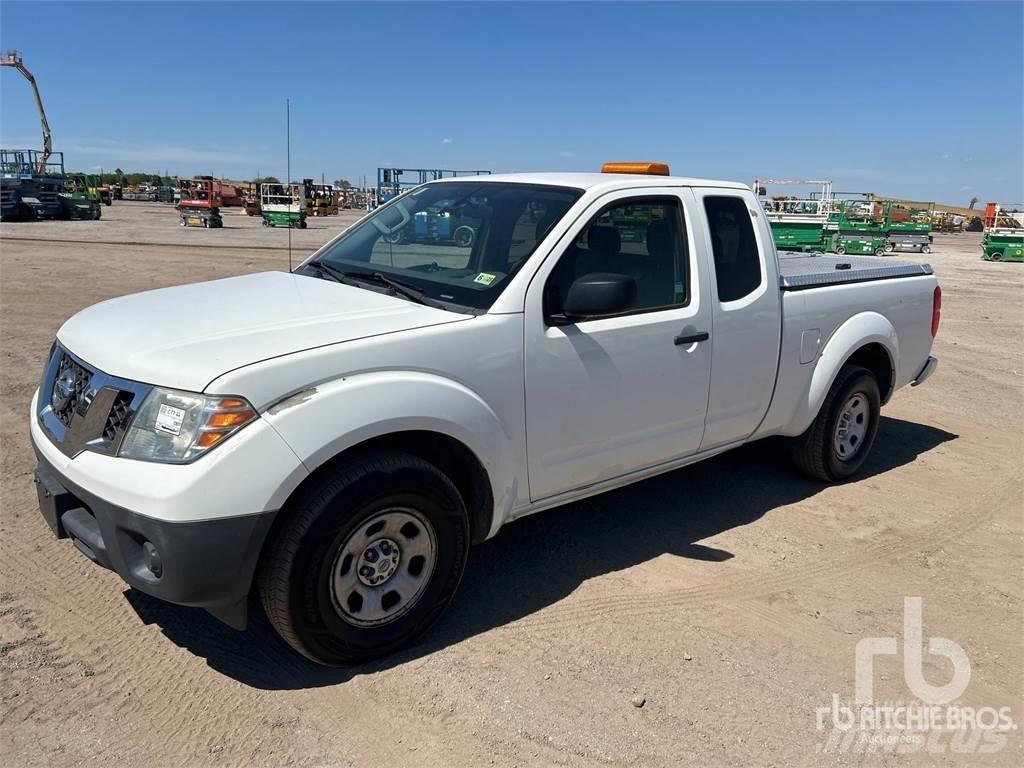 Nissan FRONTIER Nakladacia/sklápacia bočnica