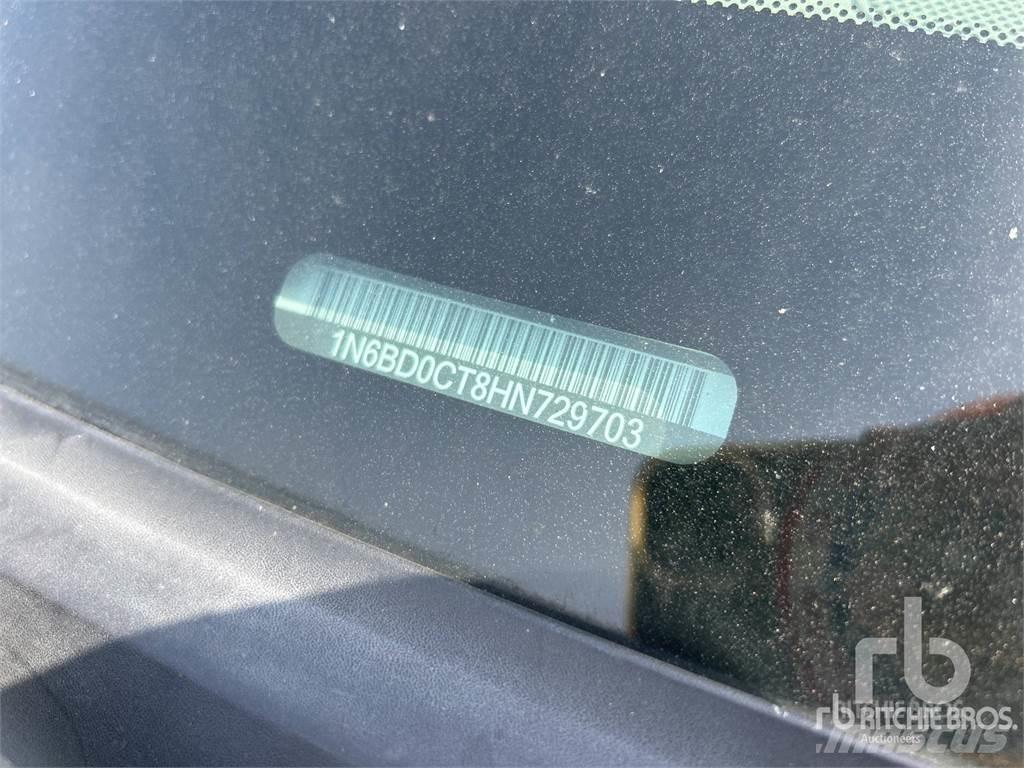 Nissan FRONTIER Nakladacia/sklápacia bočnica