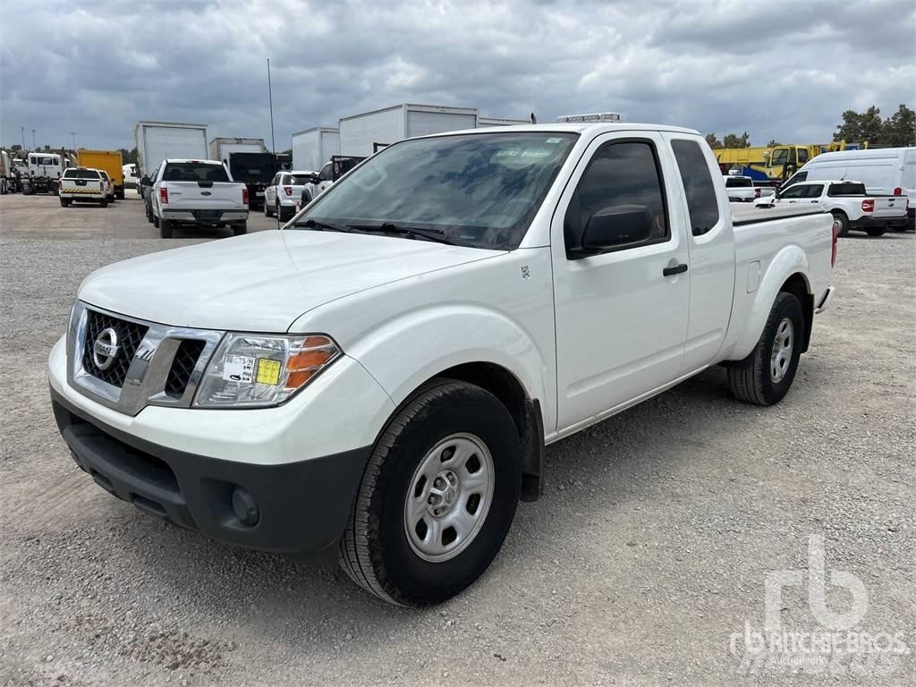 Nissan FRONTIER Nakladacia/sklápacia bočnica