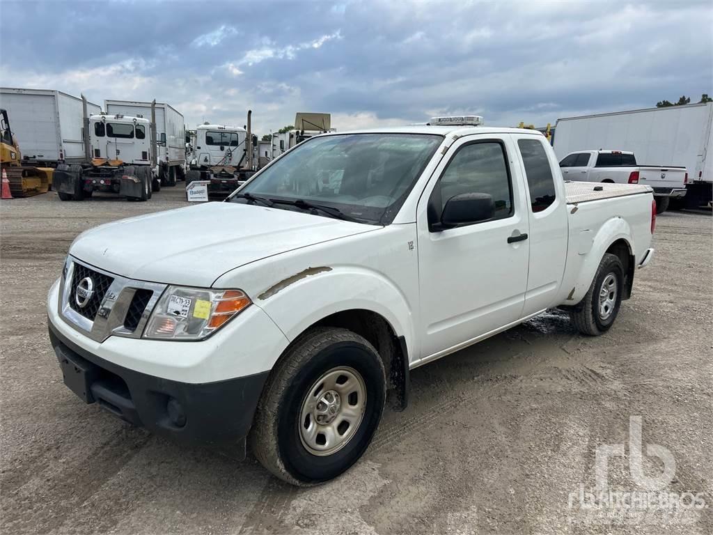 Nissan FRONTIER Nakladacia/sklápacia bočnica