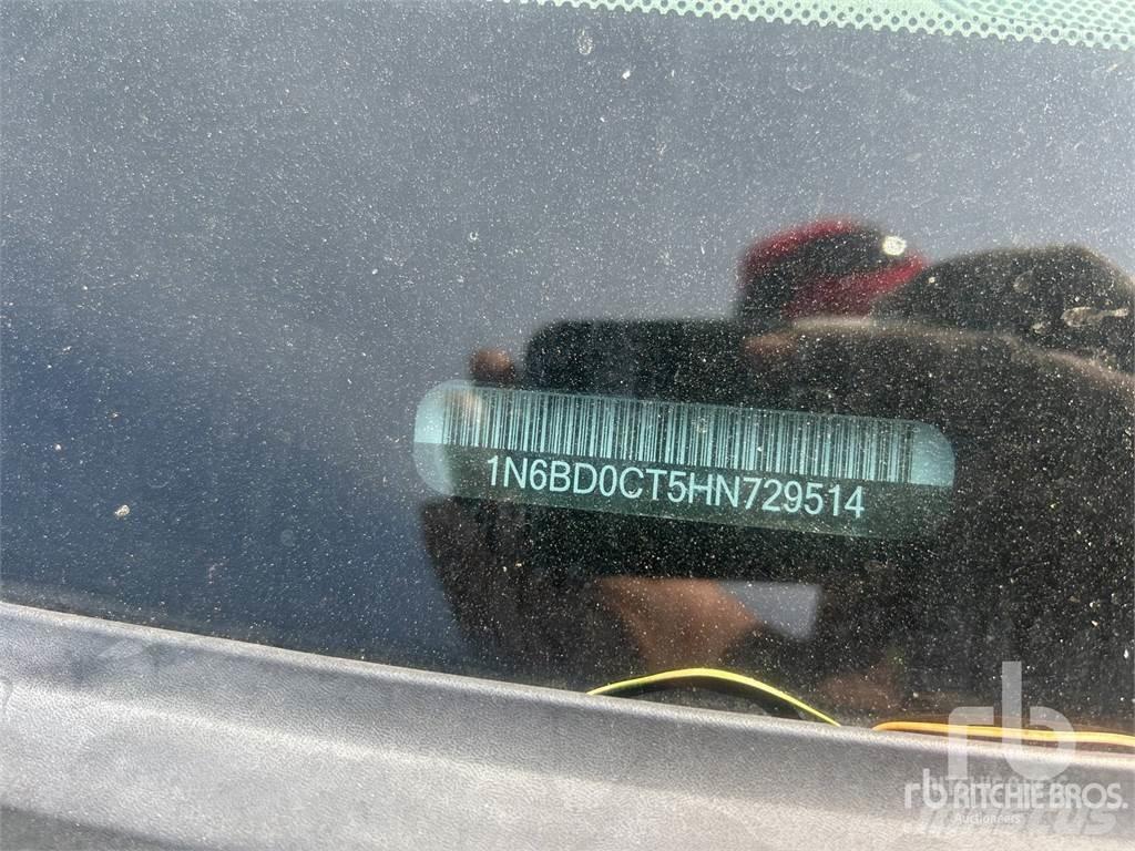 Nissan FRONTIER Nakladacia/sklápacia bočnica