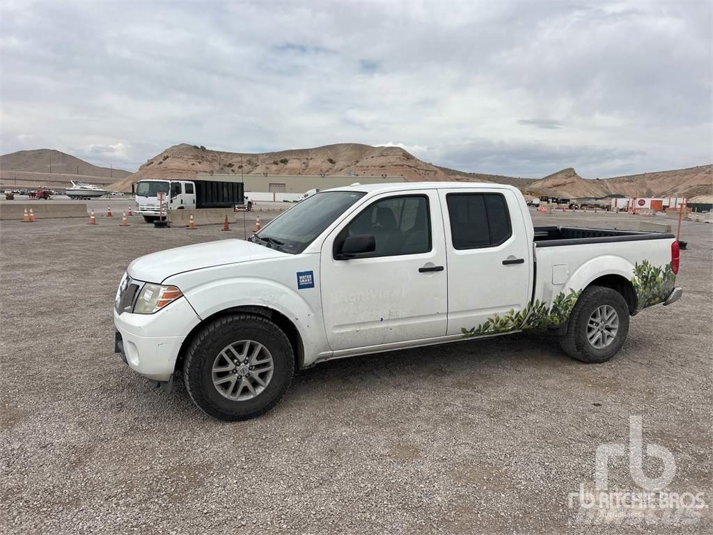 Nissan FRONTIER Nakladacia/sklápacia bočnica