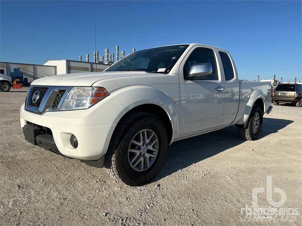 Nissan FRONTIER Nakladacia/sklápacia bočnica