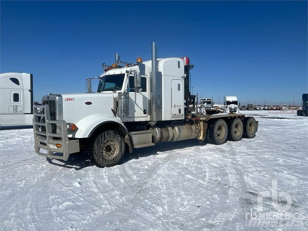 Peterbilt 367 Valník s navijakom