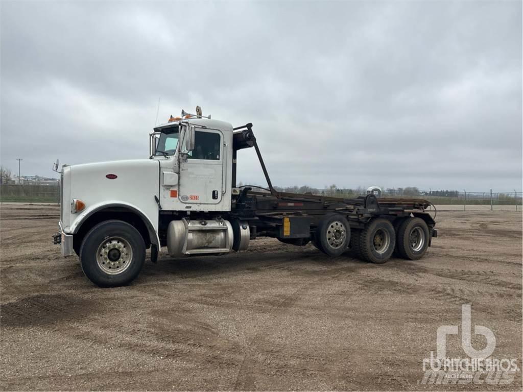 Peterbilt 367 Lanový nosič kontajnerov