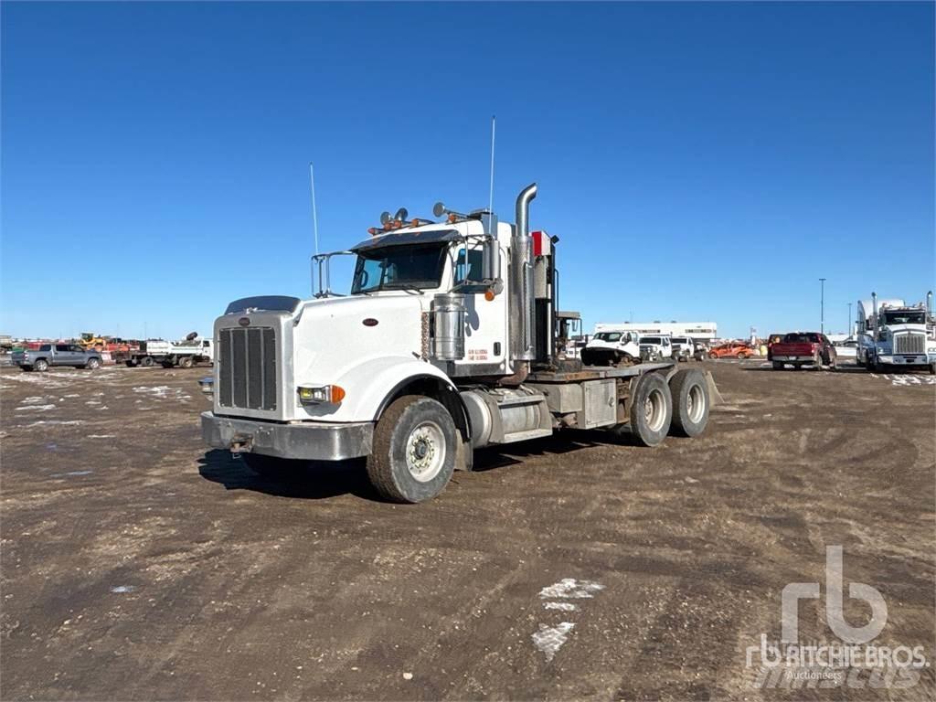 Peterbilt 367 Valník s navijakom