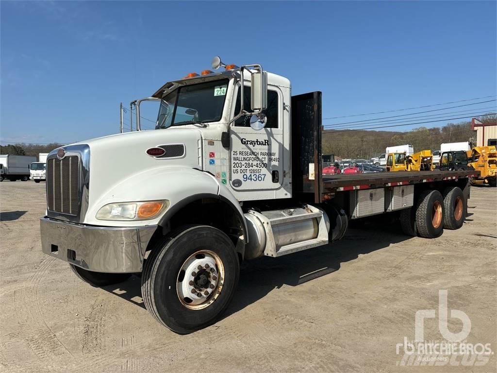 Peterbilt 382 Plošinové nákladné automobily/nákladné automobily so sklápacími bočnicami