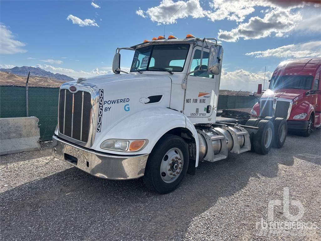 Peterbilt 384 Ťahače