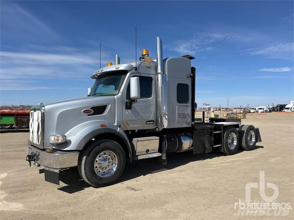 Peterbilt 567 Valník s navijakom