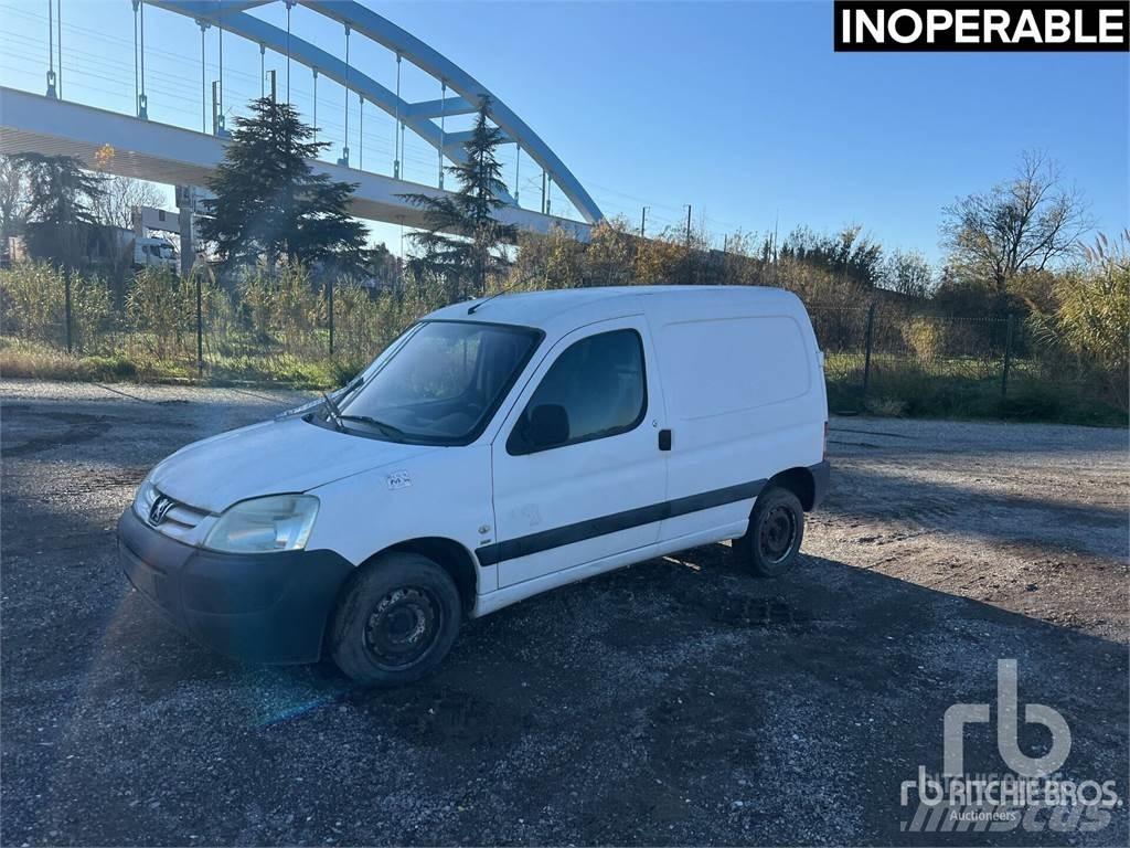 Peugeot PARTNER Chladiarenské nákladné vozidlá