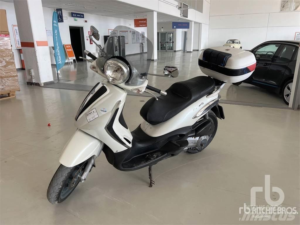 Piaggio BEVERLY Automobily