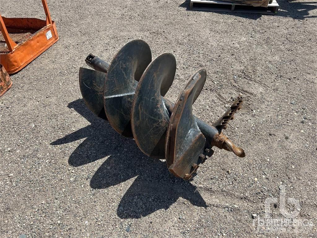  Poly Tank Vrtacie stroje