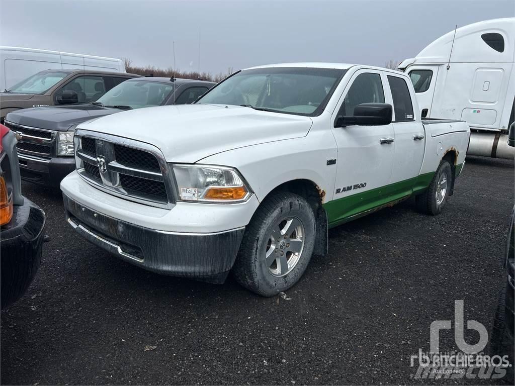 RAM 1500 Nakladacia/sklápacia bočnica