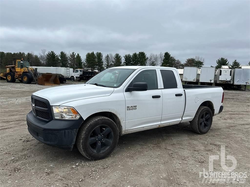 RAM 1500 Nakladacia/sklápacia bočnica