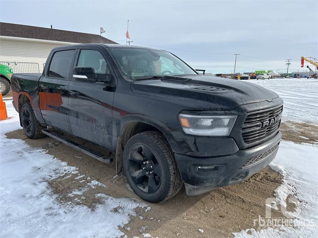 RAM 1500 Nakladacia/sklápacia bočnica