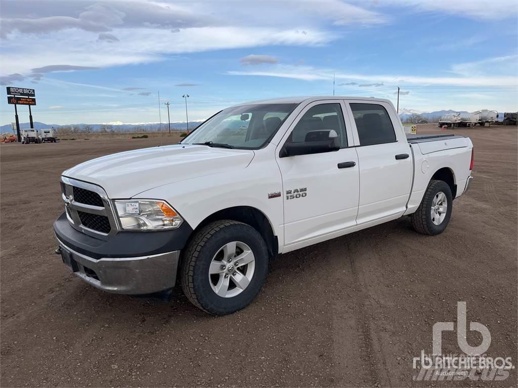 RAM 1500 Nakladacia/sklápacia bočnica