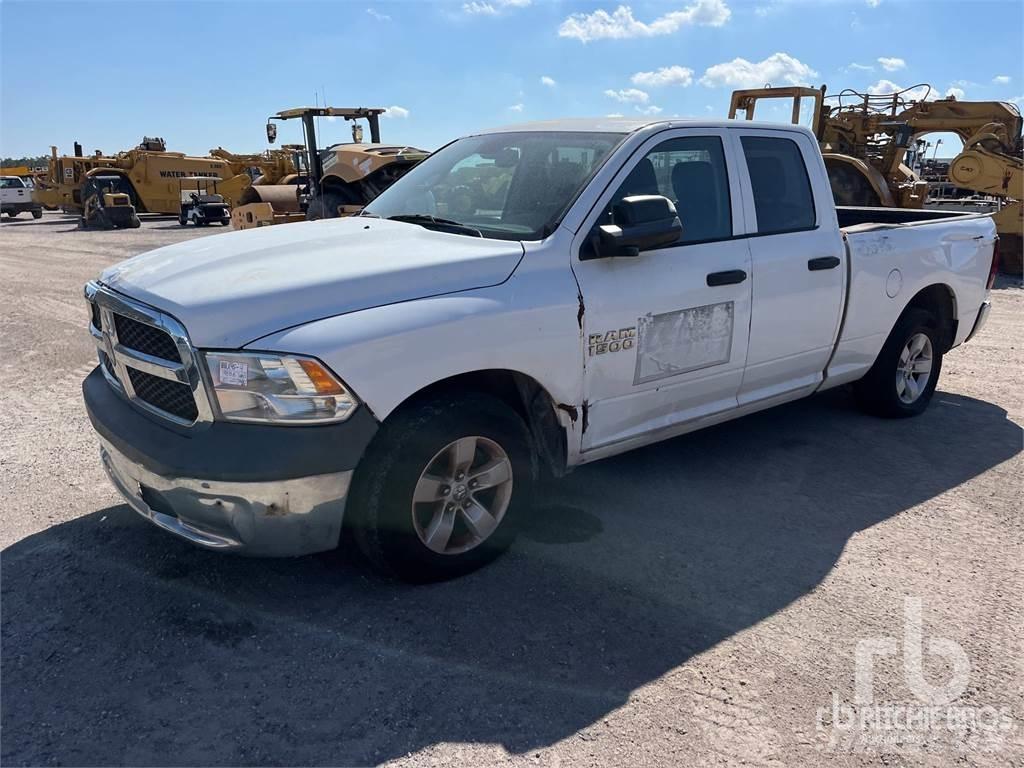 RAM 1500 Nakladacia/sklápacia bočnica