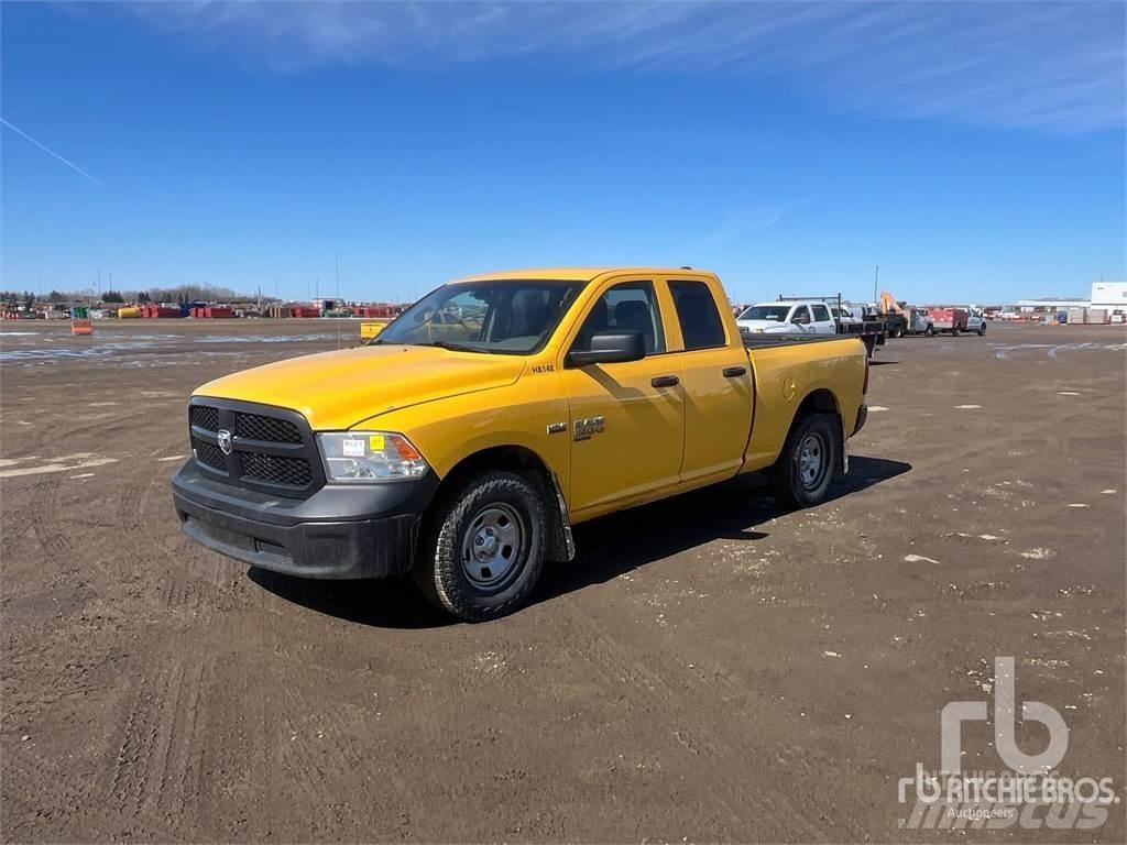 RAM 1500 Nakladacia/sklápacia bočnica