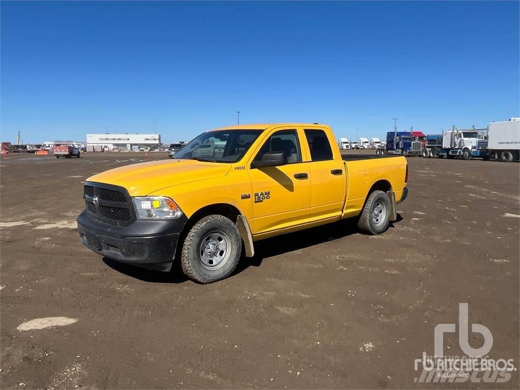RAM 1500 Nakladacia/sklápacia bočnica