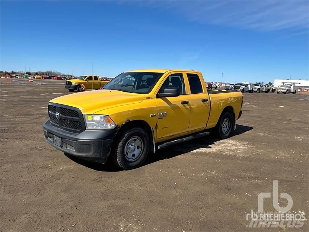 RAM 1500 Nakladacia/sklápacia bočnica