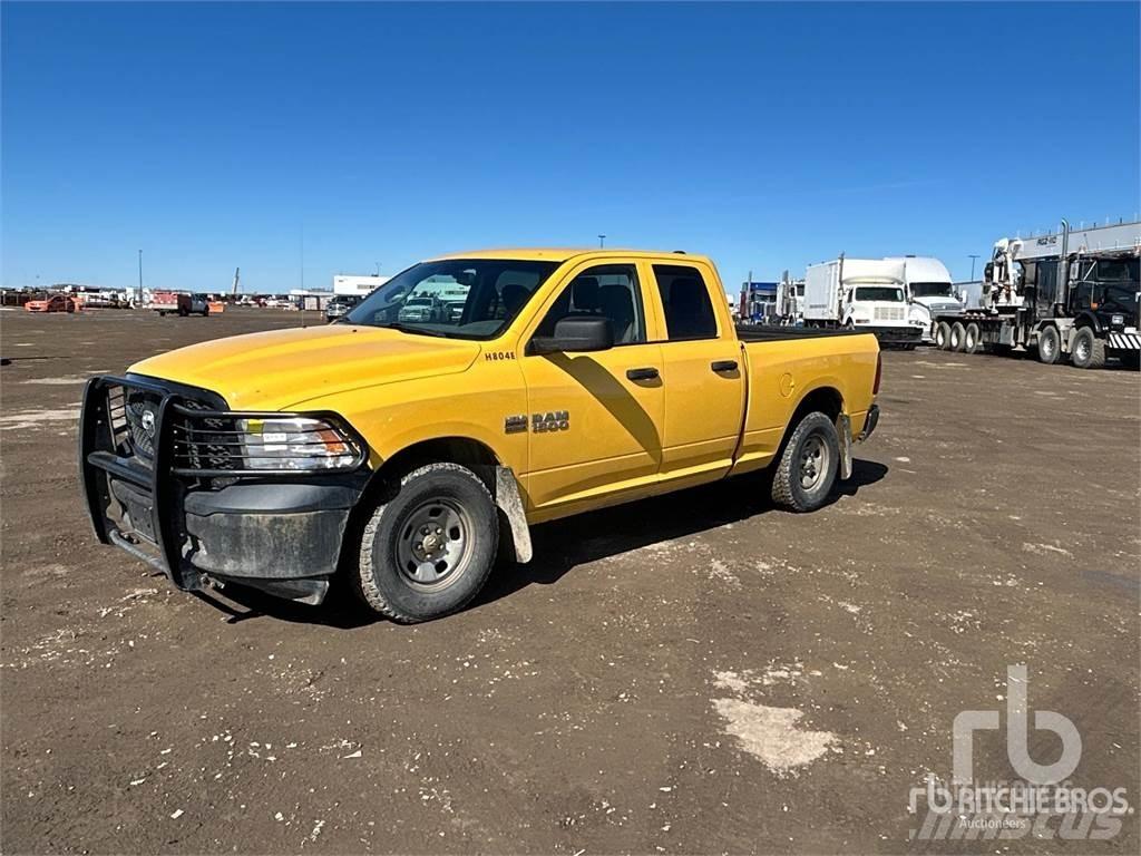 RAM 1500 Nakladacia/sklápacia bočnica