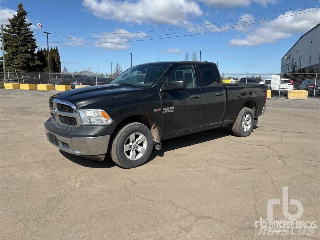 RAM 1500 Nakladacia/sklápacia bočnica