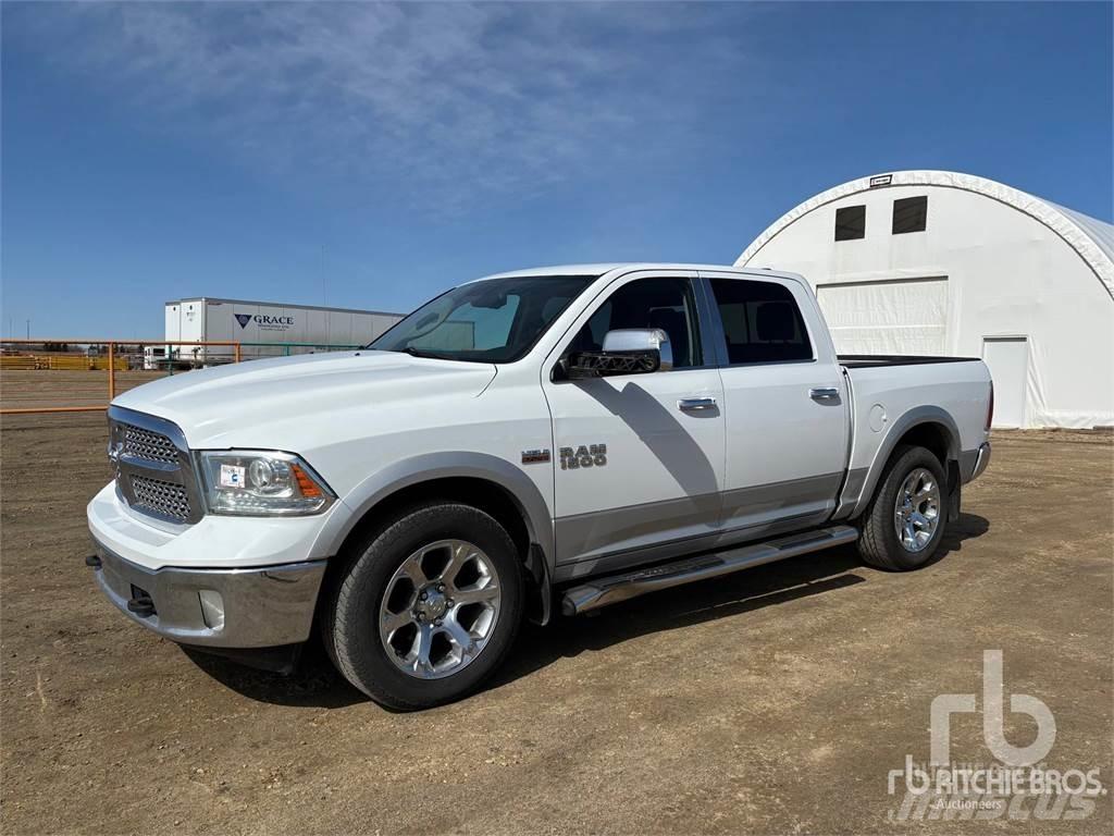 RAM 1500 Nakladacia/sklápacia bočnica