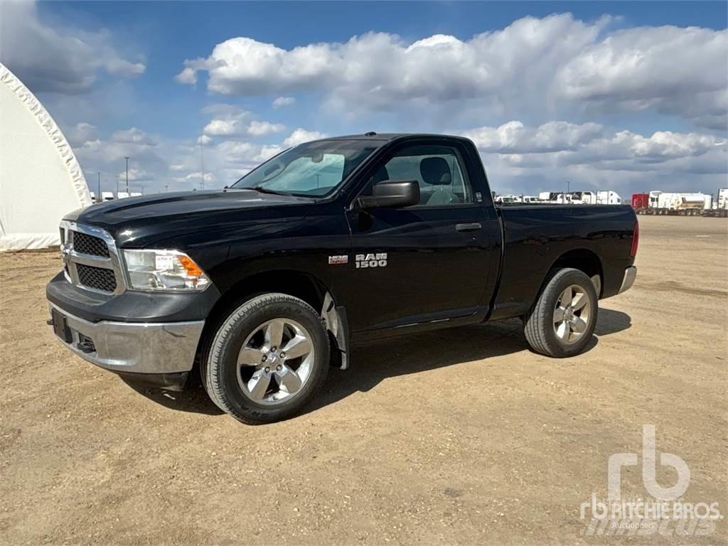 RAM 1500 Nakladacia/sklápacia bočnica
