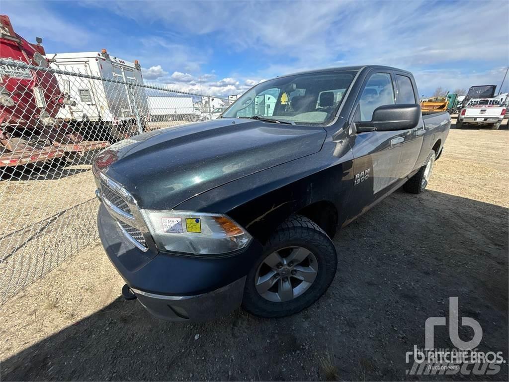 RAM 1500 Nakladacia/sklápacia bočnica