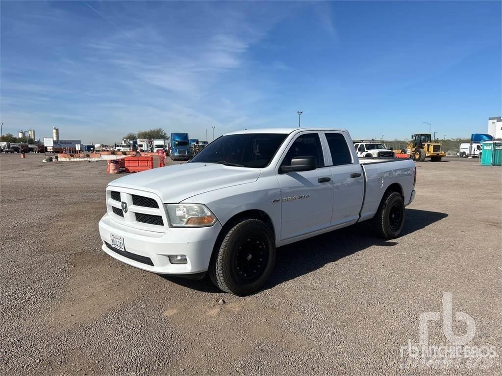 RAM 1500 Nakladacia/sklápacia bočnica
