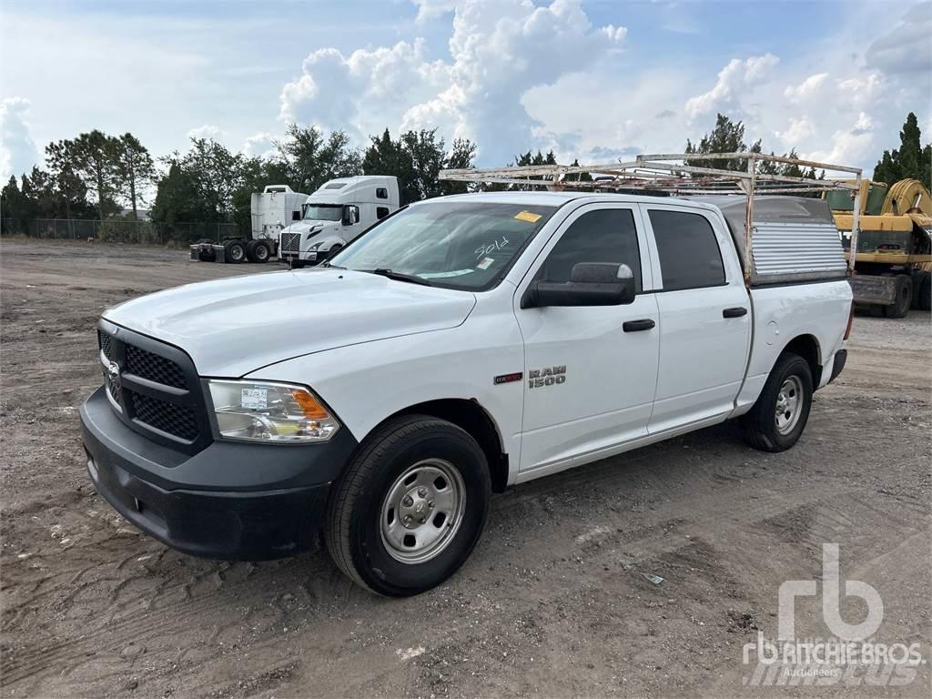 RAM 1500 Nakladacia/sklápacia bočnica