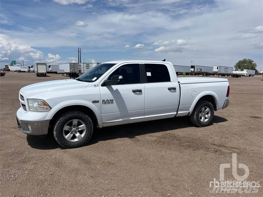 RAM 1500 Nakladacia/sklápacia bočnica