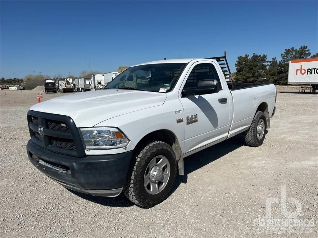RAM 2500 Nakladacia/sklápacia bočnica