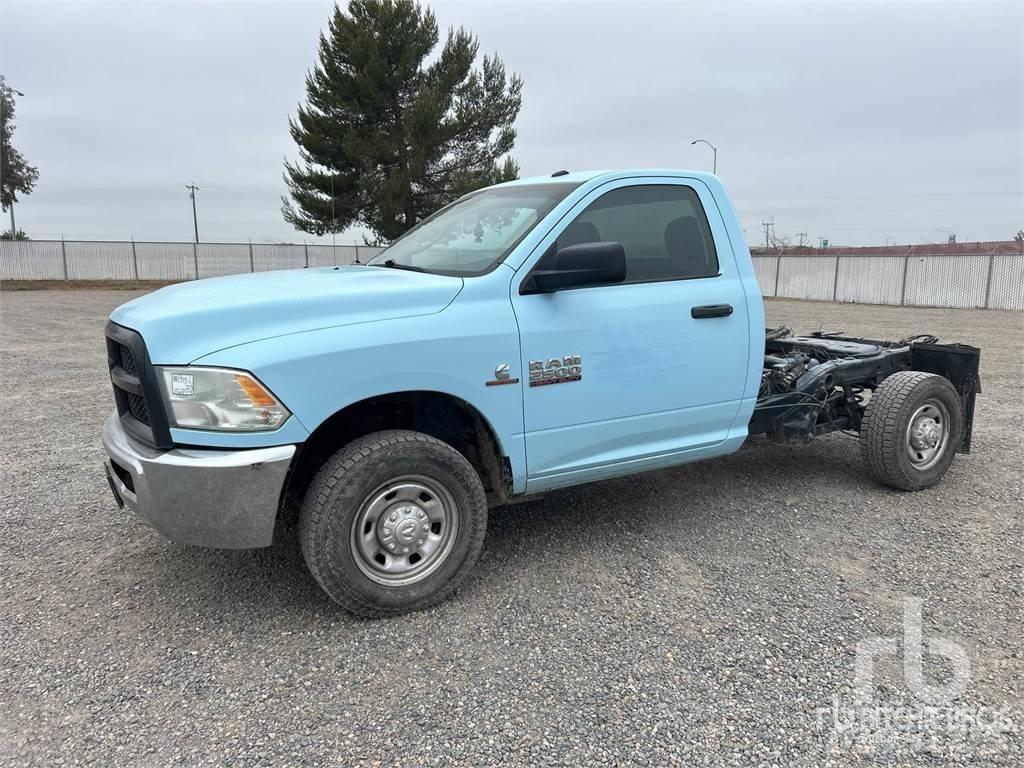 RAM 2500 Nákladné vozidlá bez nadstavby