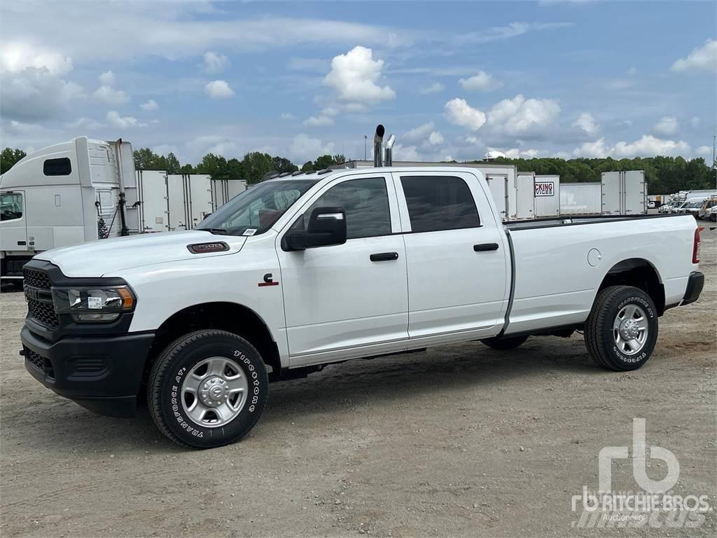 RAM 2500 Nakladacia/sklápacia bočnica