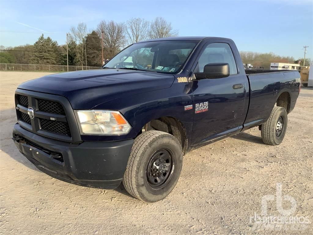 RAM 2500 Nakladacia/sklápacia bočnica